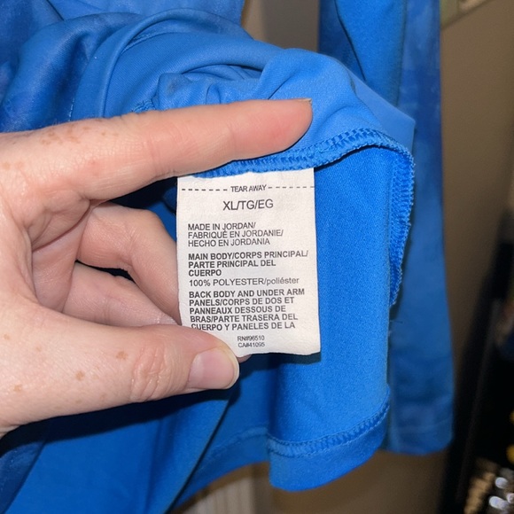 Men’s Under Armour long sleeve - Picture 4 of 7